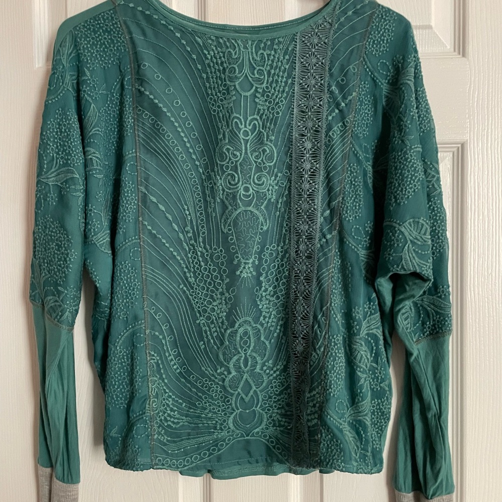 Chic Teal Embroidered Long Sleeve Top